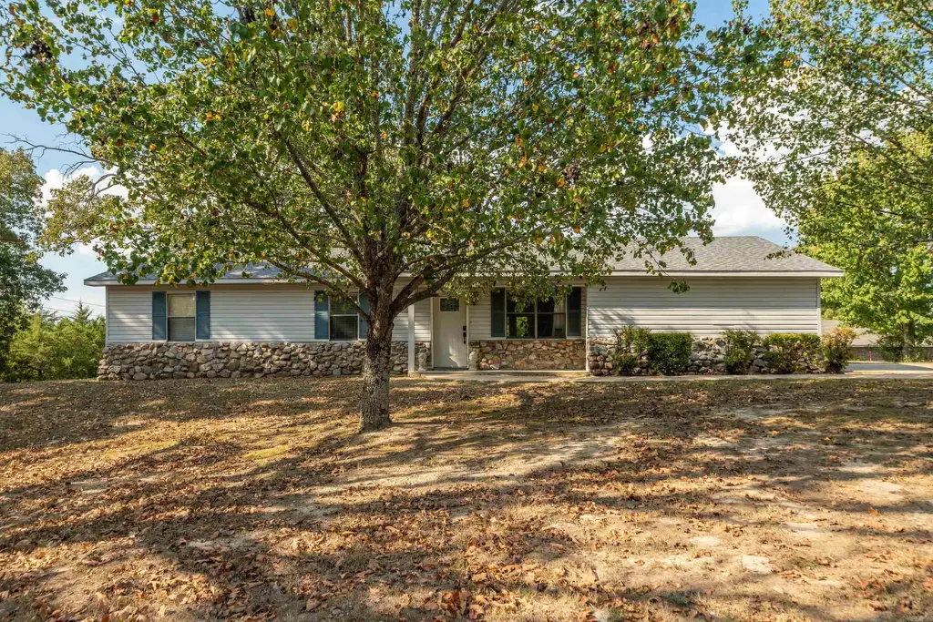 111 Kidder Lane, Hot Springs