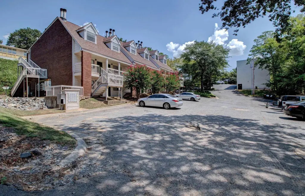 1906 N Bryant Street, Little Rock