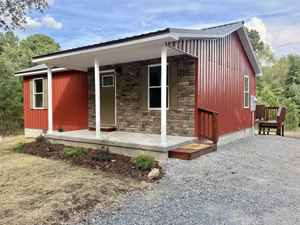 198 Batesville Mountain Rd., Damascus
