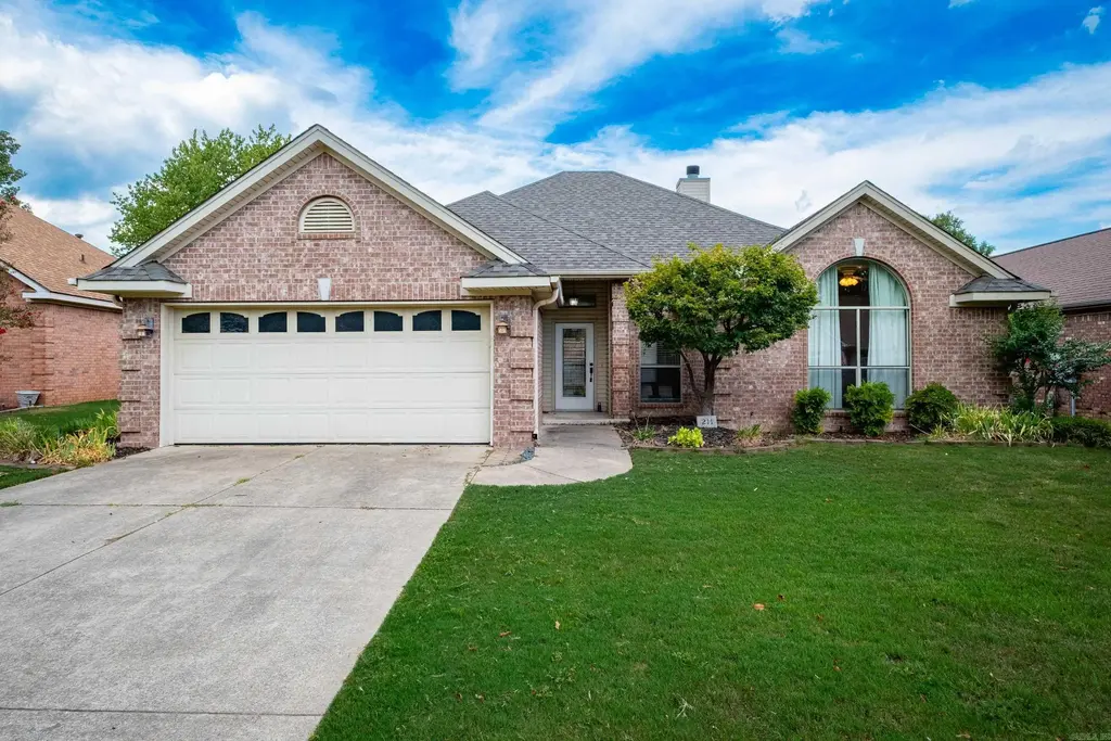 211 Chantilly Circle, Maumelle