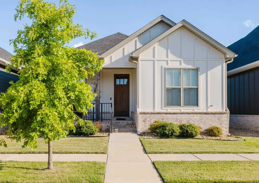 229 A Street, Bryant
