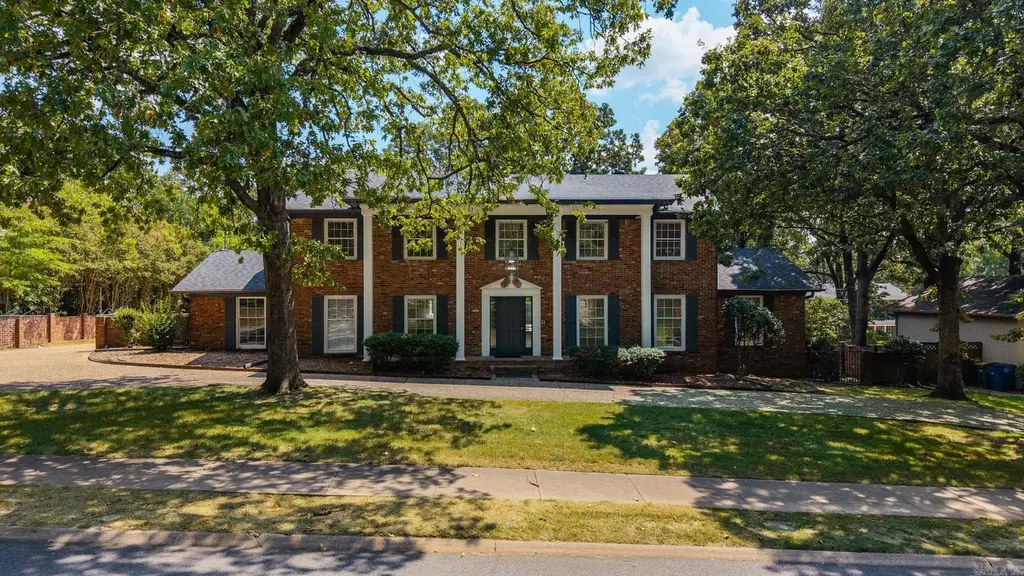 2916 Justin Matthews Drive, North Little Rock