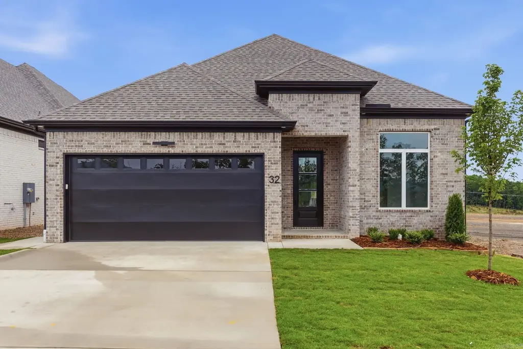 32 Mountain Brook Road, Little Rock