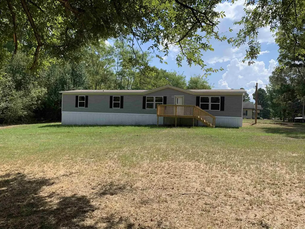1005 S Bradley Street, Warren