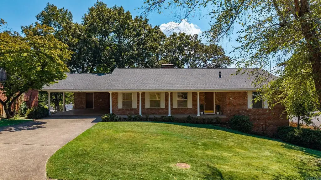 111 Shamrock Drive, Little Rock