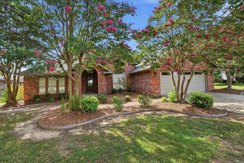 1015 Summerwood Drive, Conway