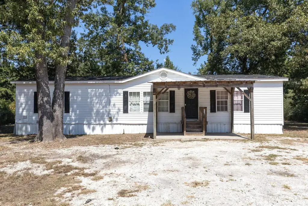1404 Little Creek Cutoff, Sheridan