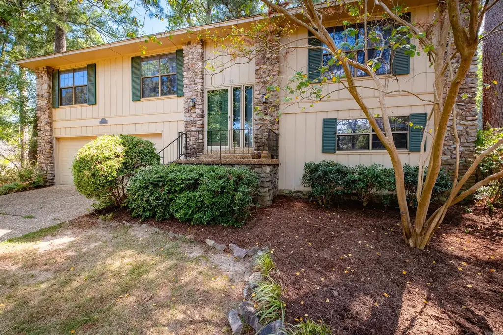 11 Barberry Lane, Little Rock