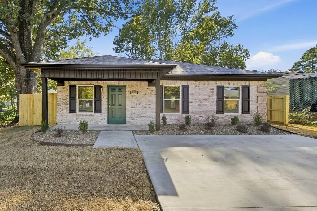 195.5 Roosevelt Road, Jacksonville