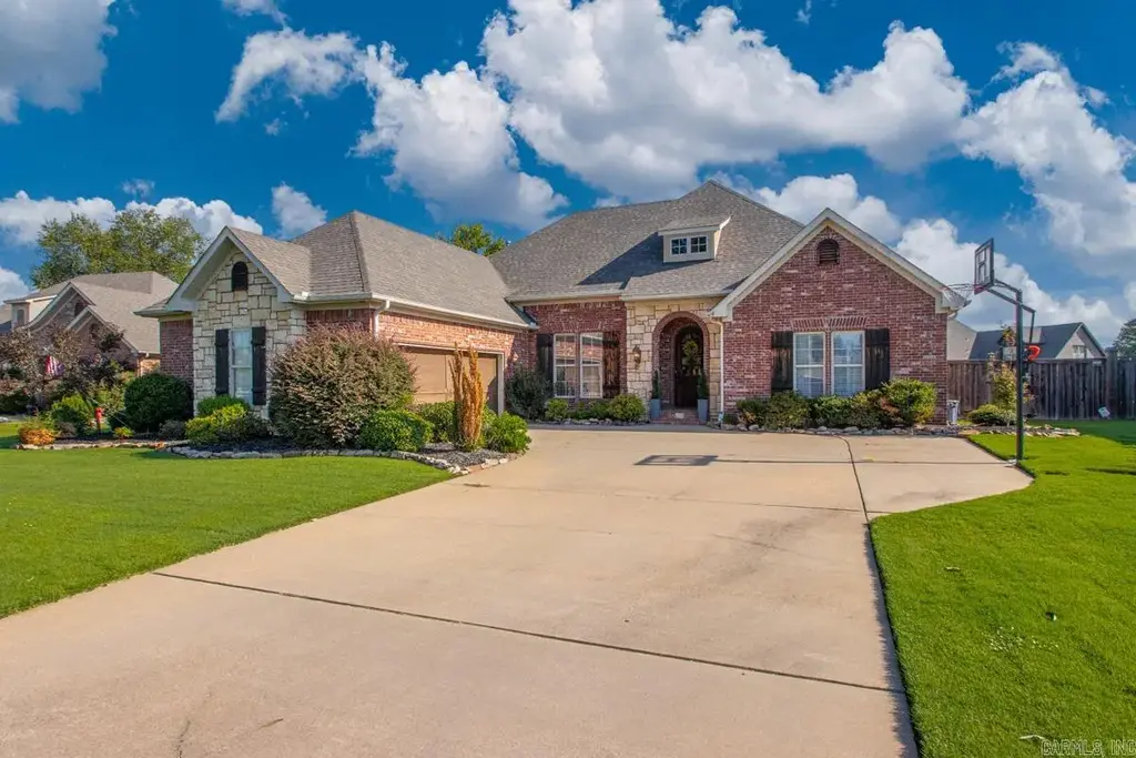 4820 Westin Park Drive, Conway