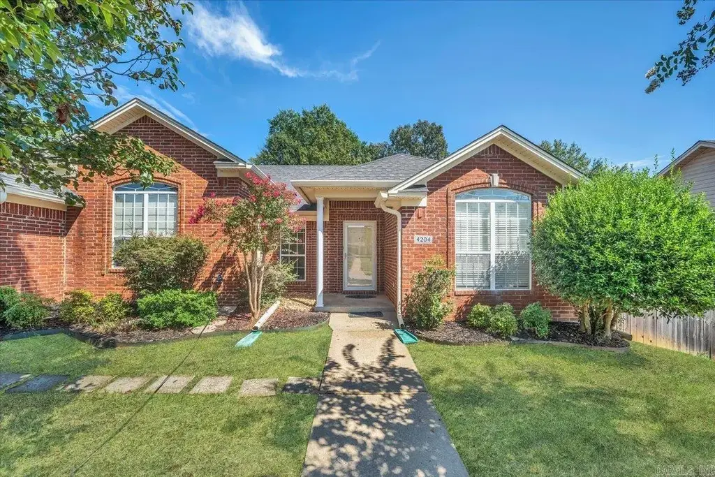 4204 Stoneybrook Drive, Bryant