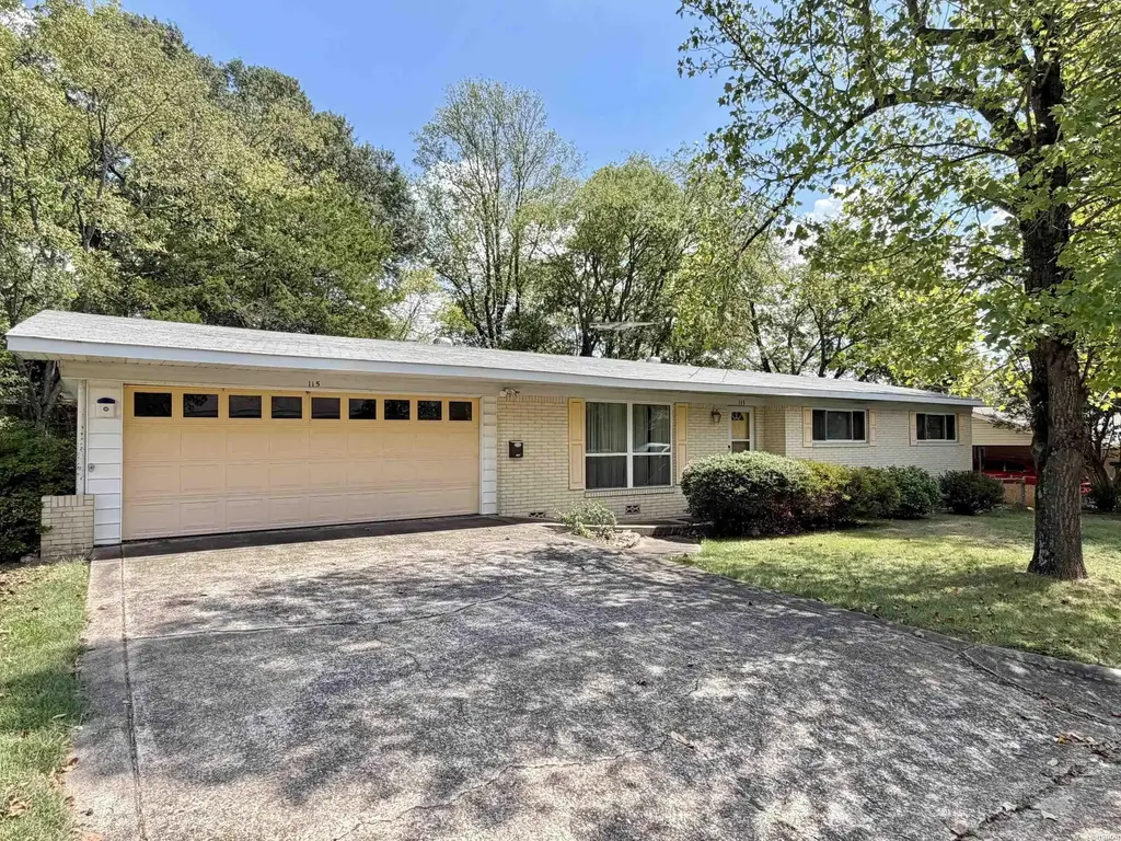 115 Baber Street, Hot Springs