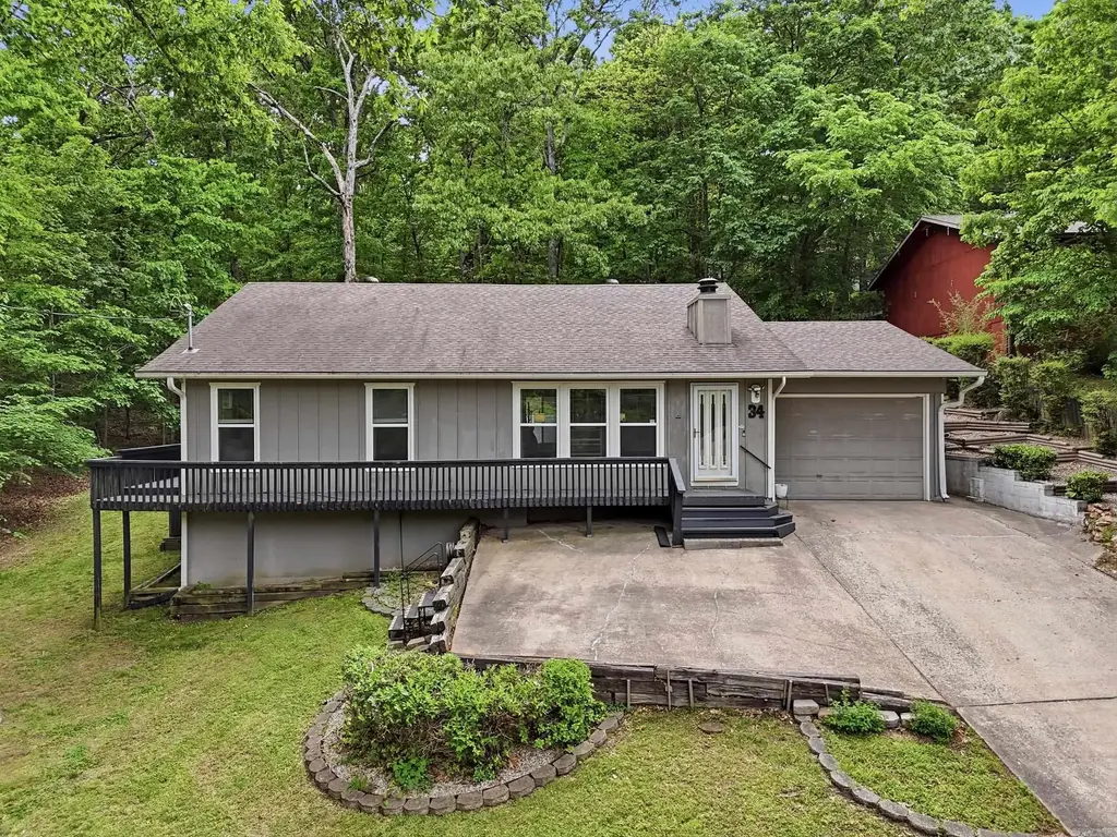 34 Wentworth Drive, Bella Villa