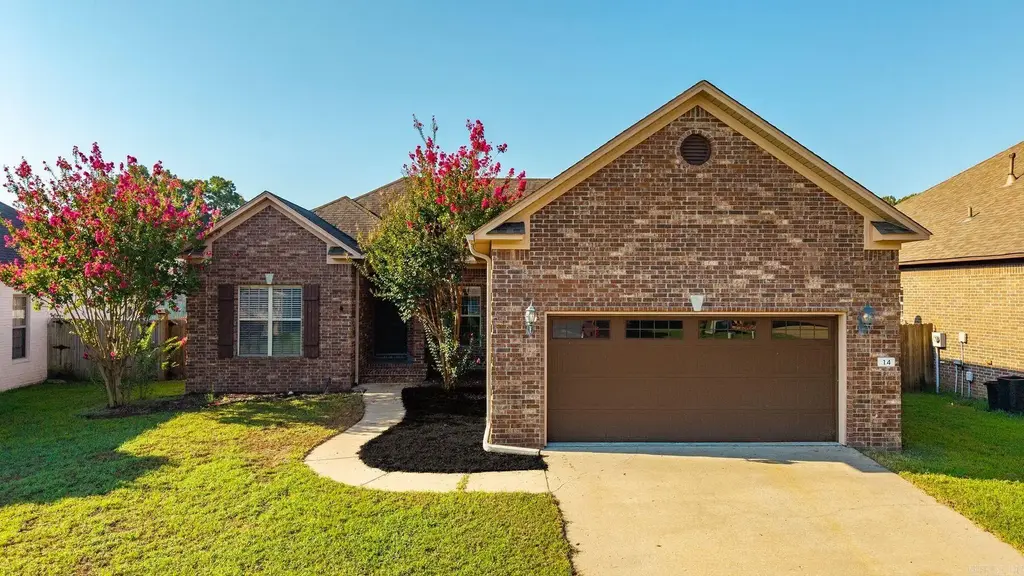 14 Oak Tree Circle, Conway
