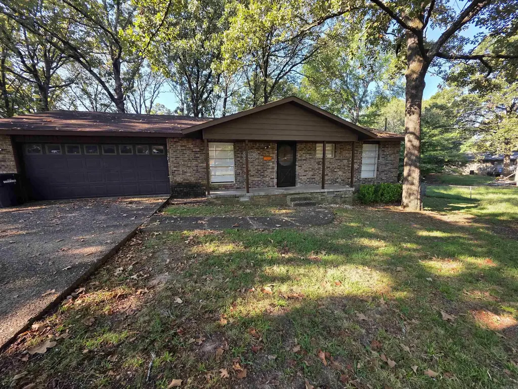 6 Woodmere Place, Sherwood