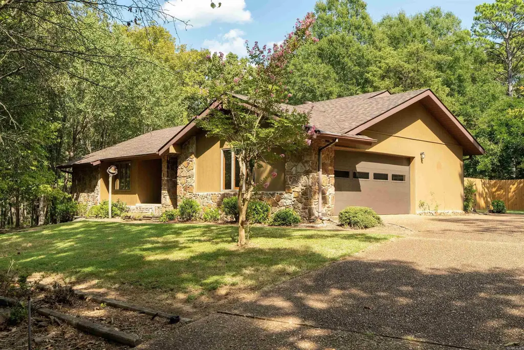 5 Westpark Drive, Heber Springs