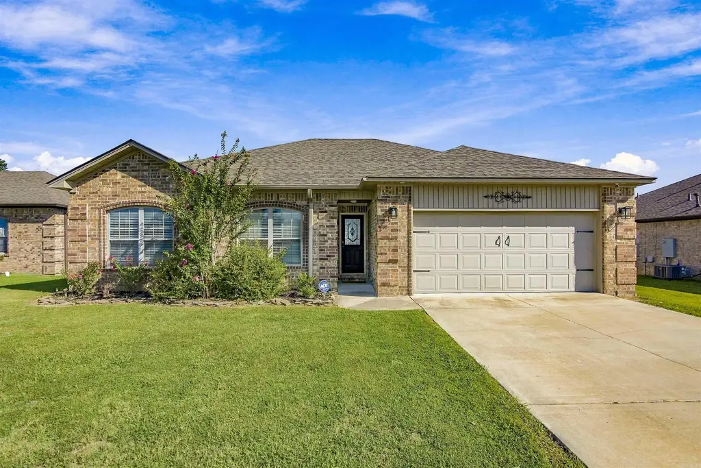 69 Smarty Jones Circle, Austin