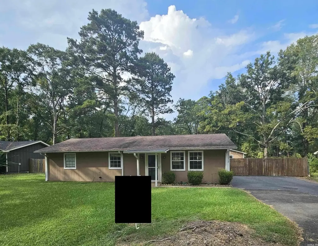 11312 Vine St, Shannon Hills