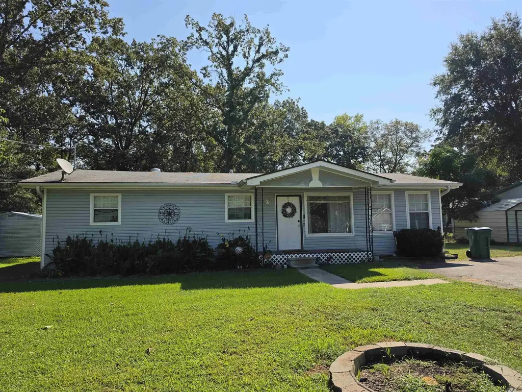 1403 Mcgehee St, White Hall