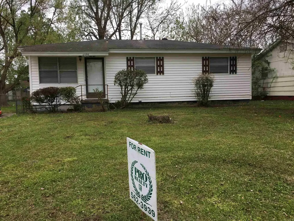 6509 Dove, Little Rock