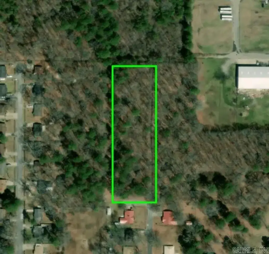 000 Crownwood Dr, Pine Bluff