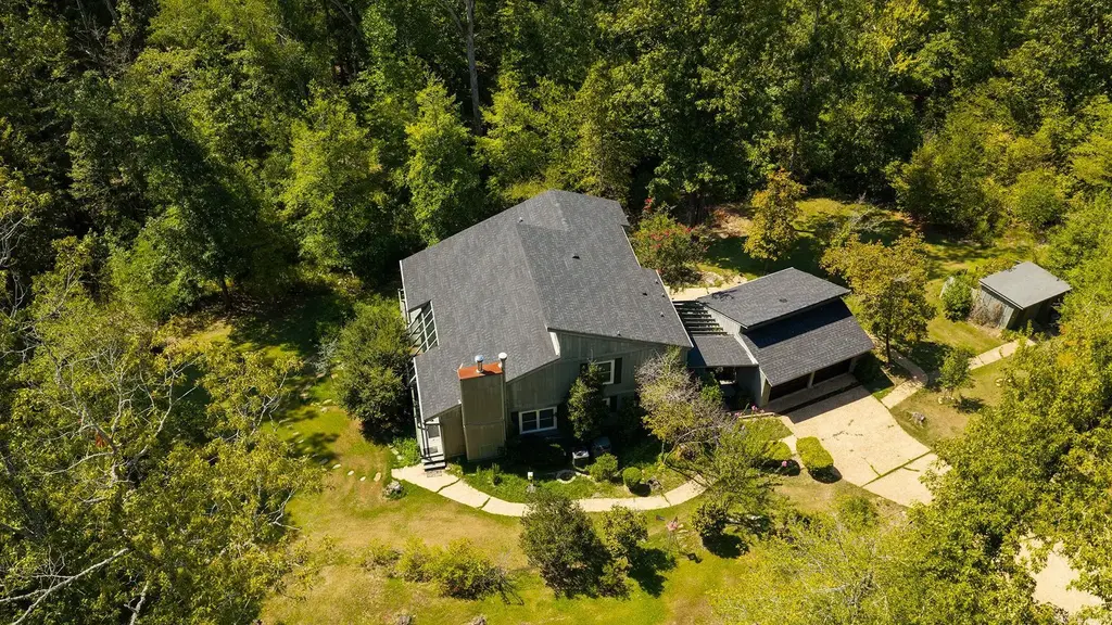 24 Chaffee Creek Trail, Camden