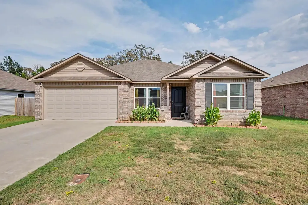 1640 Carillon Lane, Conway