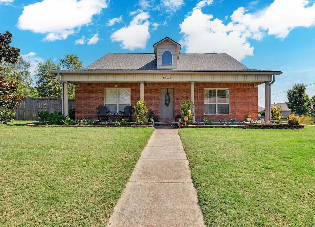 2808 Mcneill Cove, Cabot