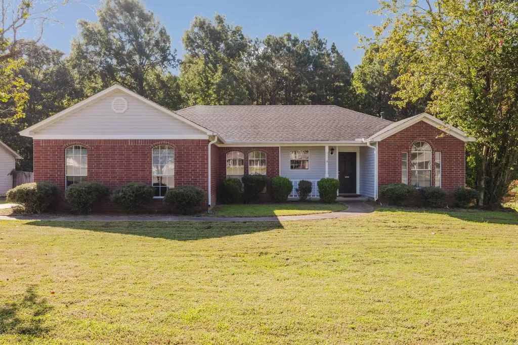 2206 Cherry Creek Circle, Bryant