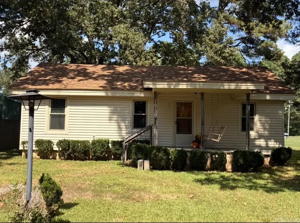 24 Ann Loop, Conway