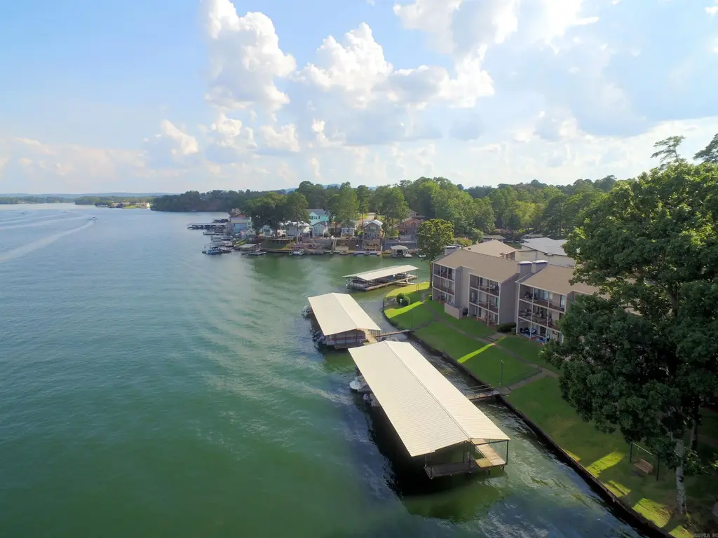 1319 Airport Road, Hot Springs