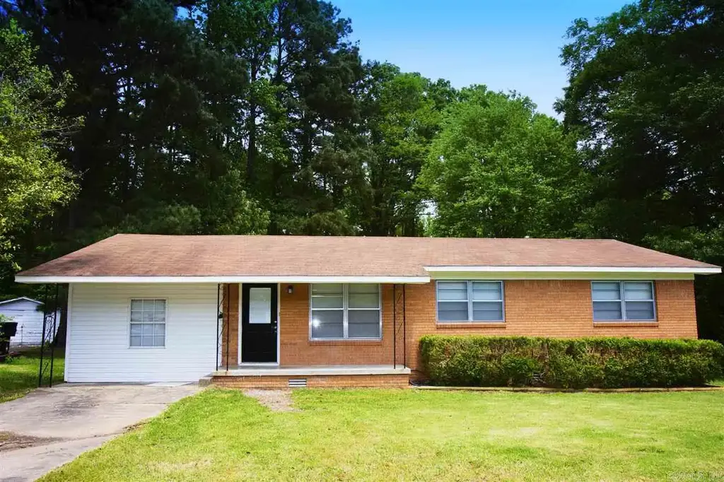 13 Rocco Drive, Little Rock