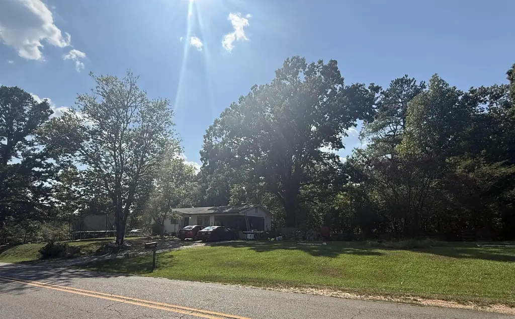 823 Hamilton Dairy Road, Hot Springs