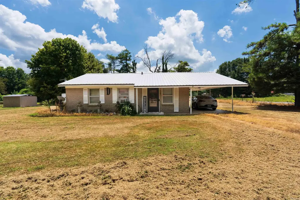 117 Lee Road 312, Marianna