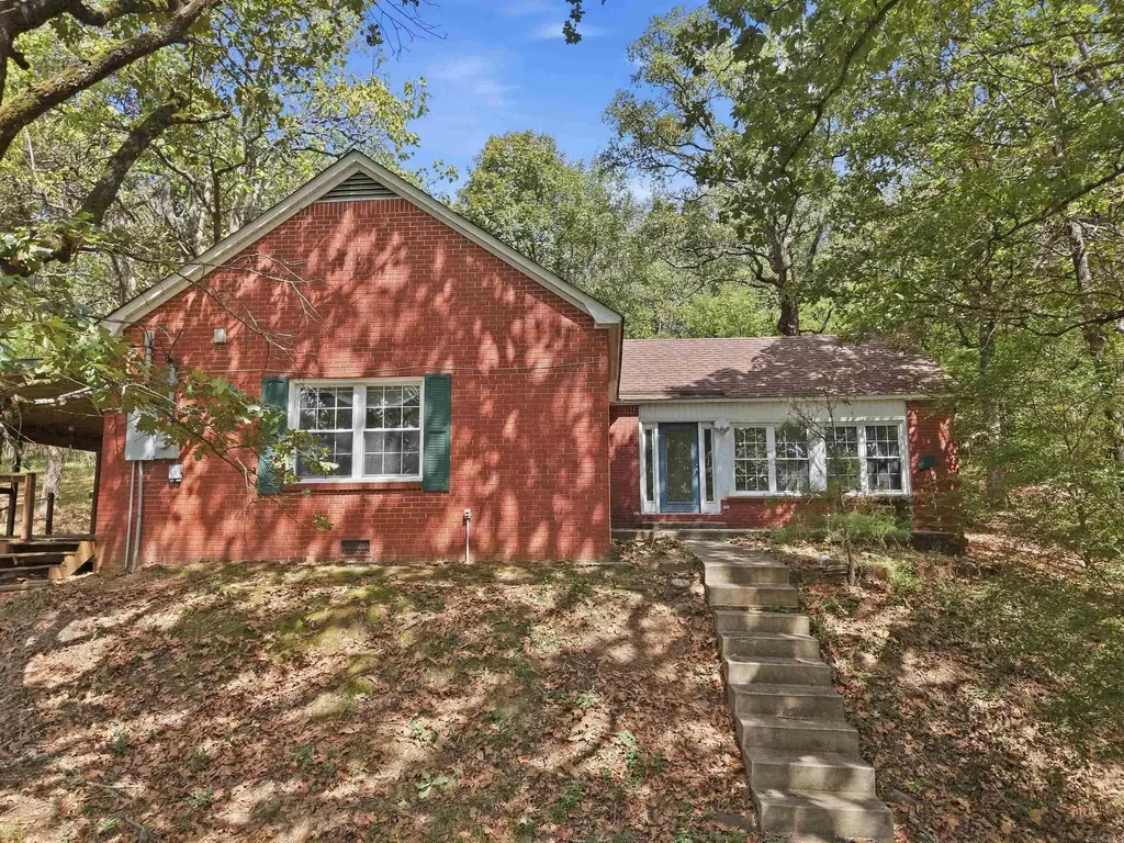 175 Acklin Gap Road, Conway