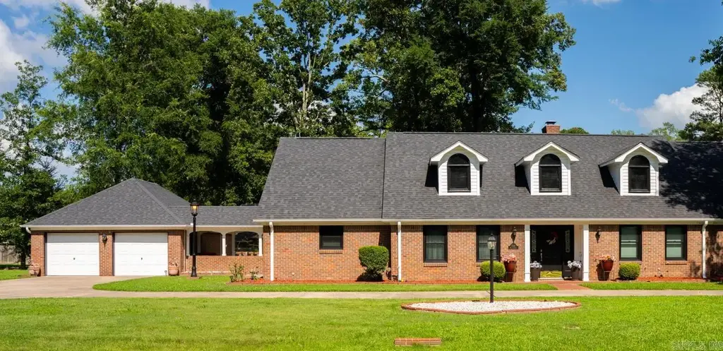 7303 Rosswood Road, Pine Bluff