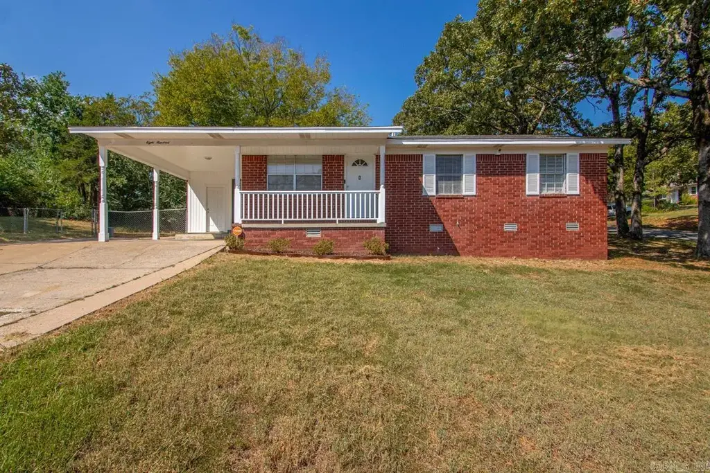 800 Buttercup Circle, North Little Rock