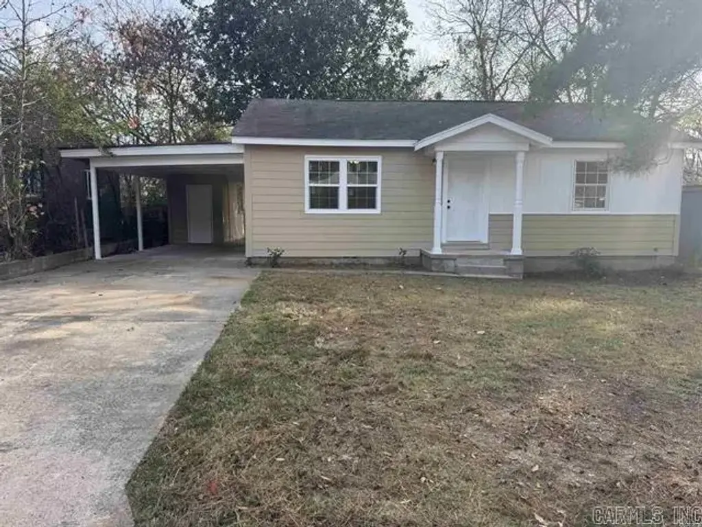 1001 Montclair, Benton