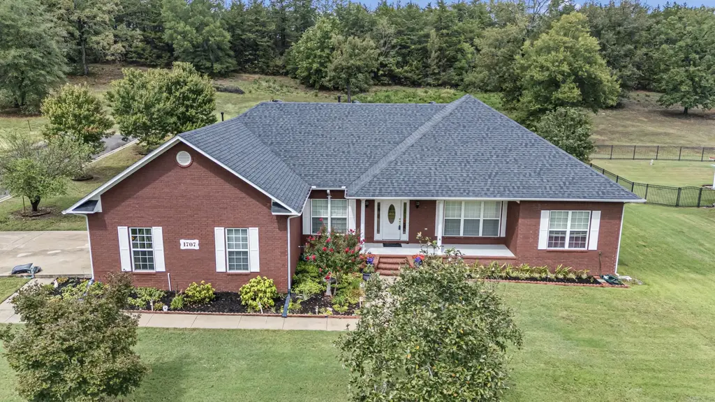 1707 Holloway Street, Morrilton
