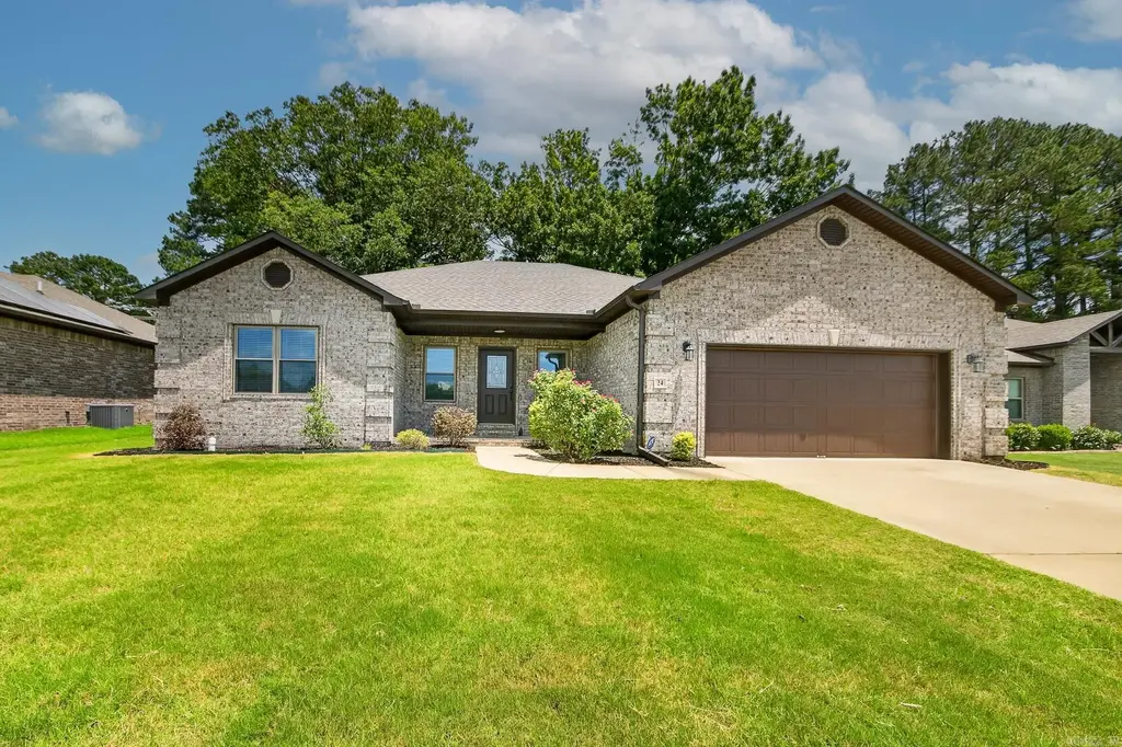 24 Aberdeen Drive, Cabot