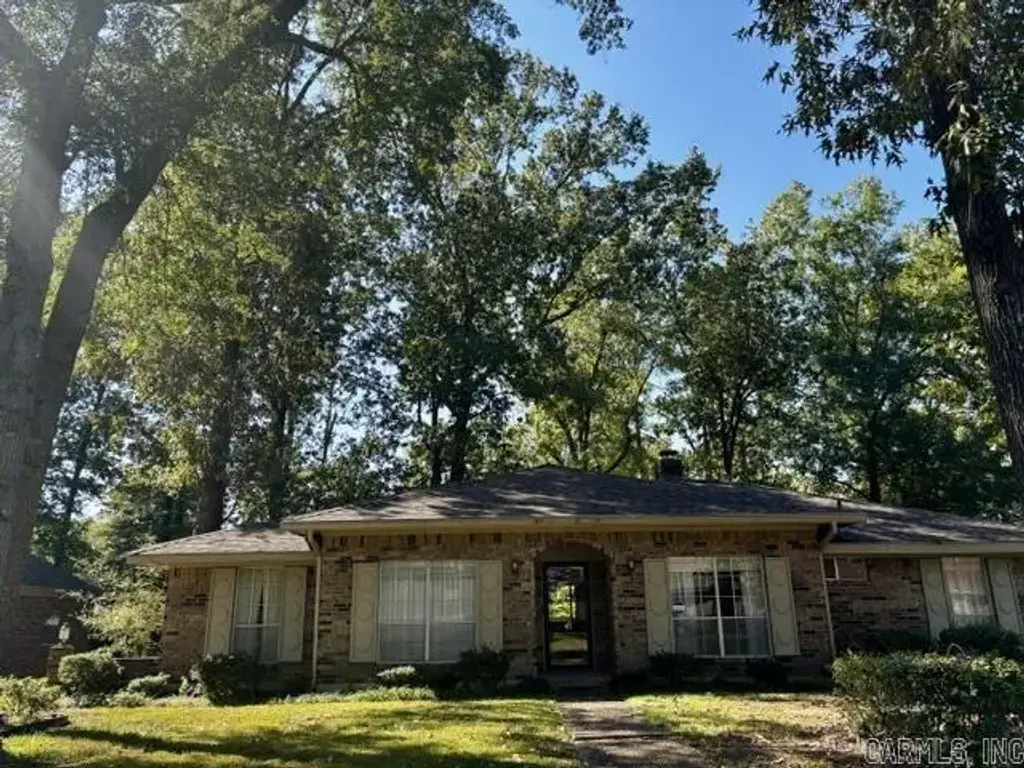 2106 Wellington Drive, Pine Bluff