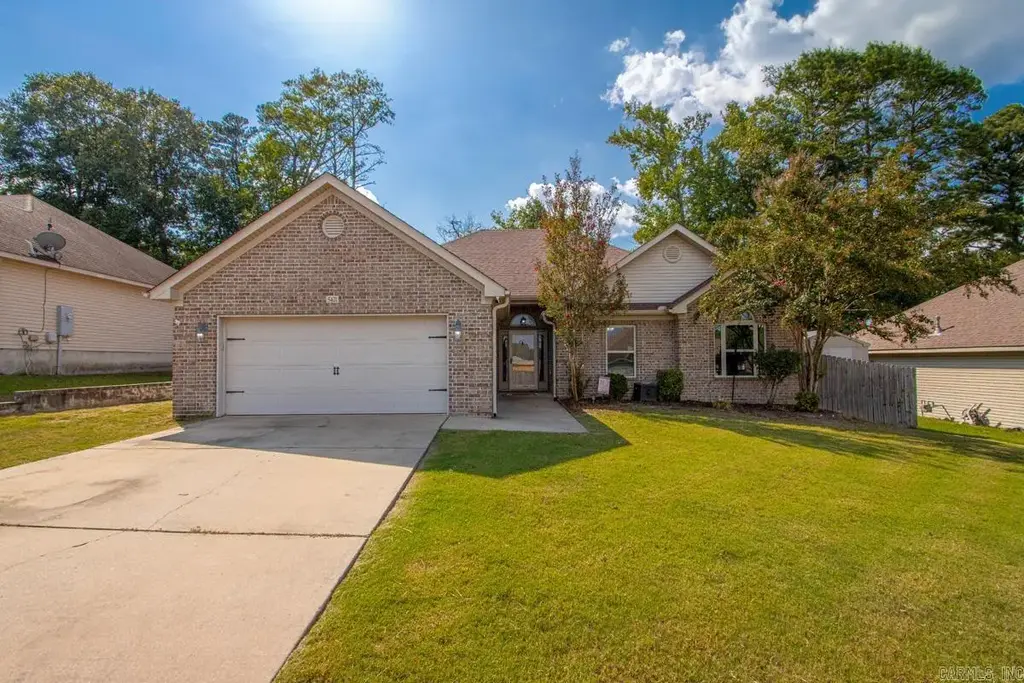 5421 William Lane, Bryant
