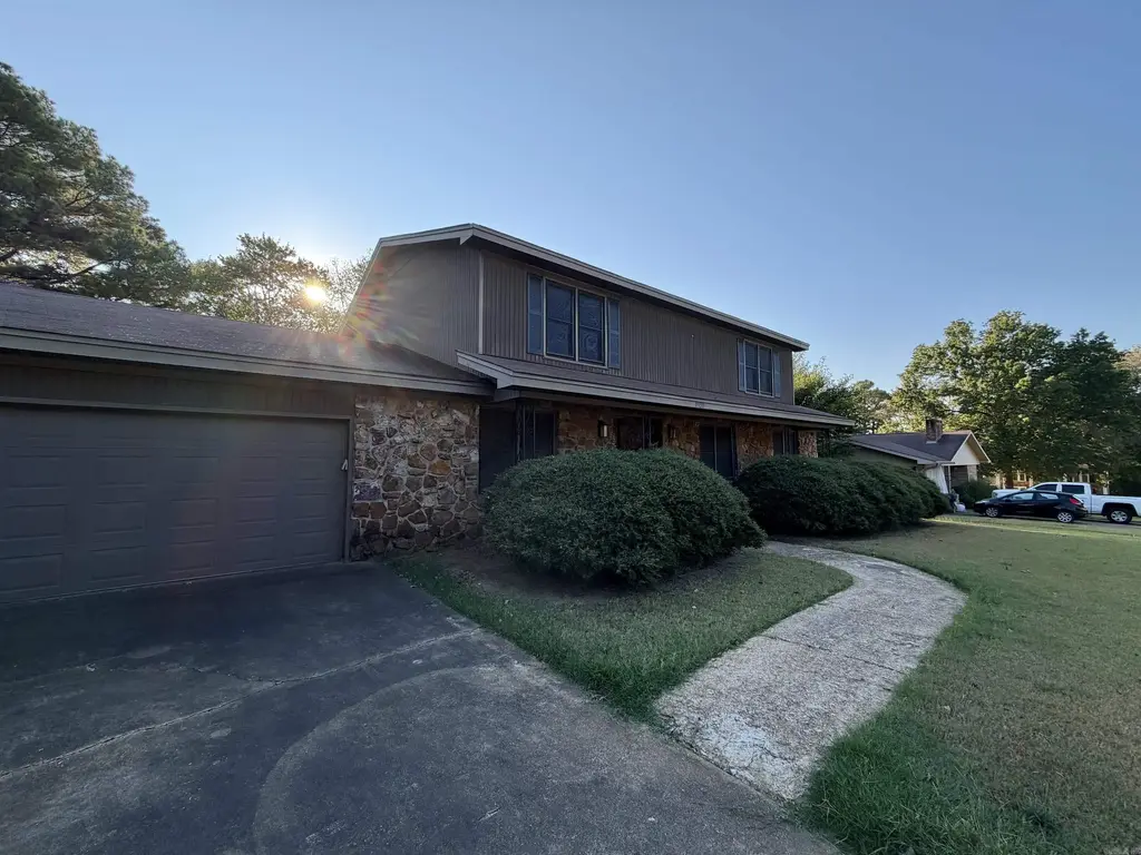 2320 Indian Trails Street, Jonesboro