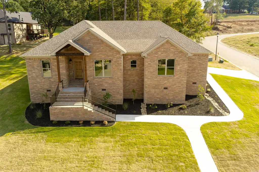 2609 Ridgewood Road, Searcy