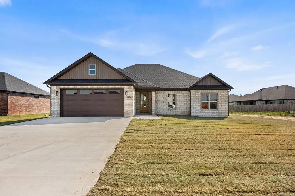 2324 Lakewood Circle, Cabot