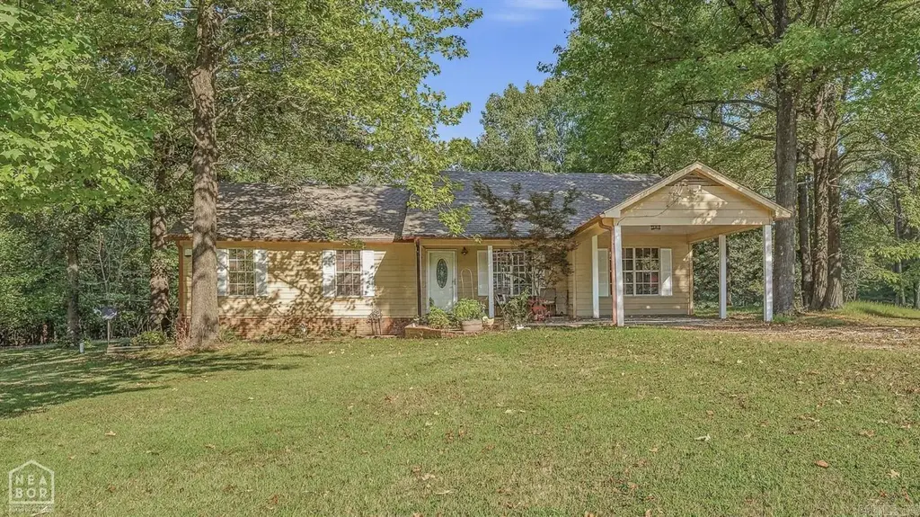 638 County Road 346, Jonesboro