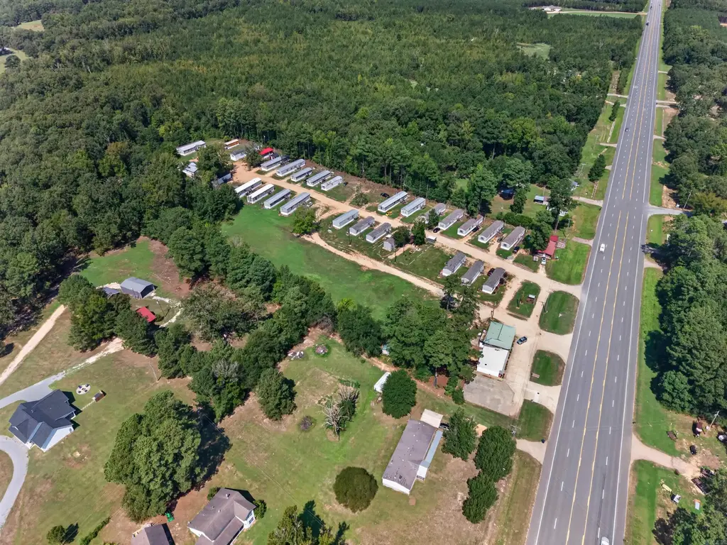 2187 N Highway 425 Highway, Monticello