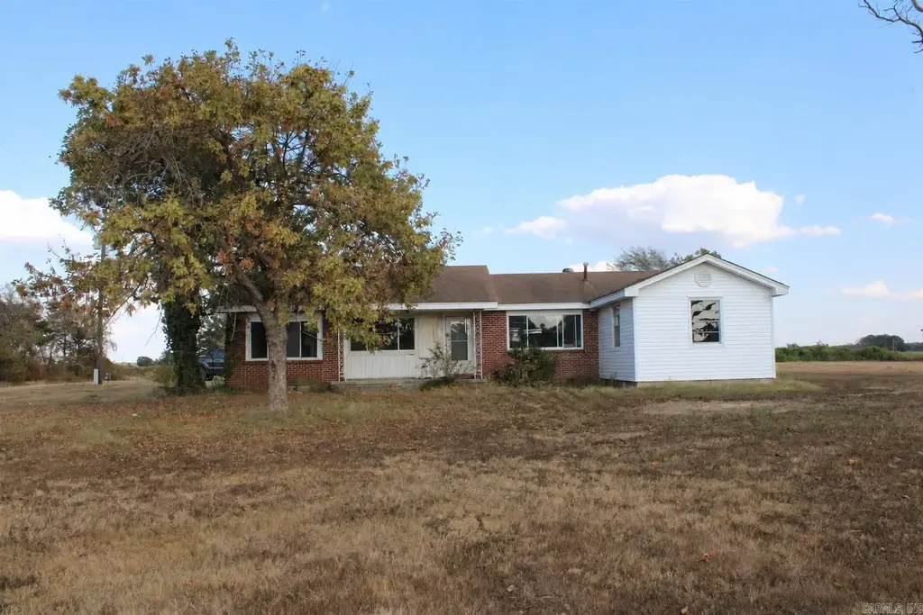 105 Skinner, Brinkley