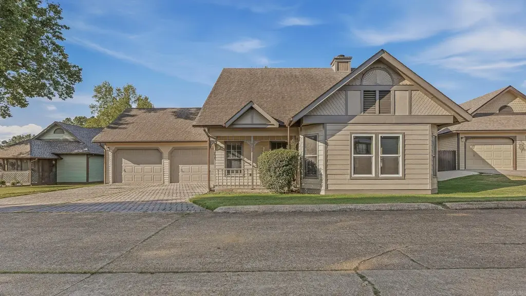 2625 Greenbriar, Jonesboro