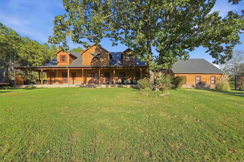 415 Jackson Road S, Damascus